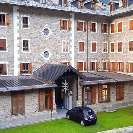 In The Historic Building, Con Aria Condizionata Διαμέρισμα Ceresole Reale